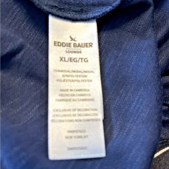 Eddie Bauer Athletic Blue Shorts with Relaxed Fit - Picture 4 of 8
